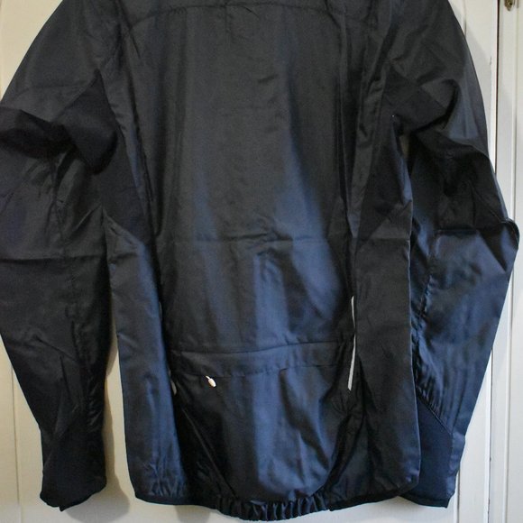 NWT SUGOi Stash Wind & Water Resistant Jacket Wm's XS Black Zip Closure - Picture 2 of 15